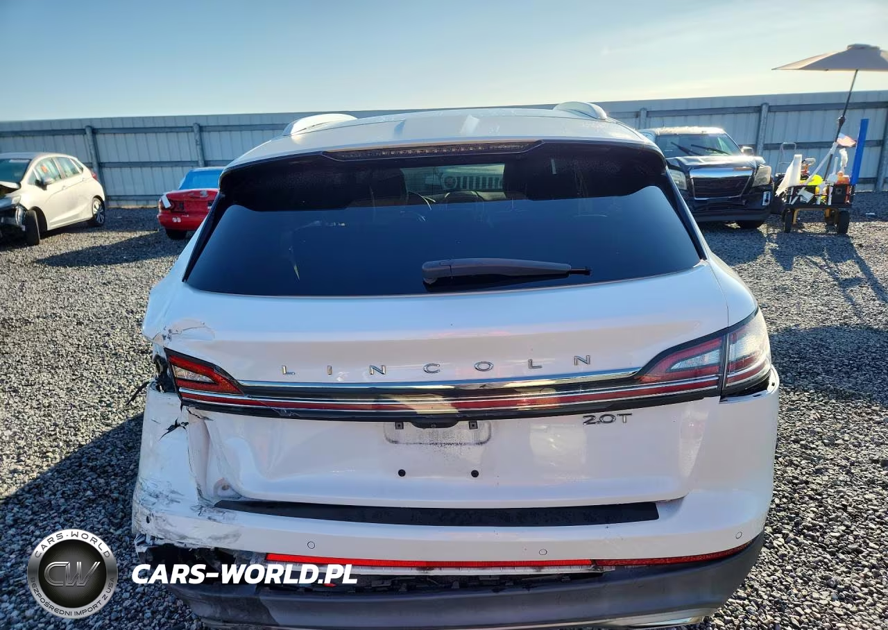 2020 Lincoln Nautilus VIN:2LMPJ6J98LBL29608 - 6