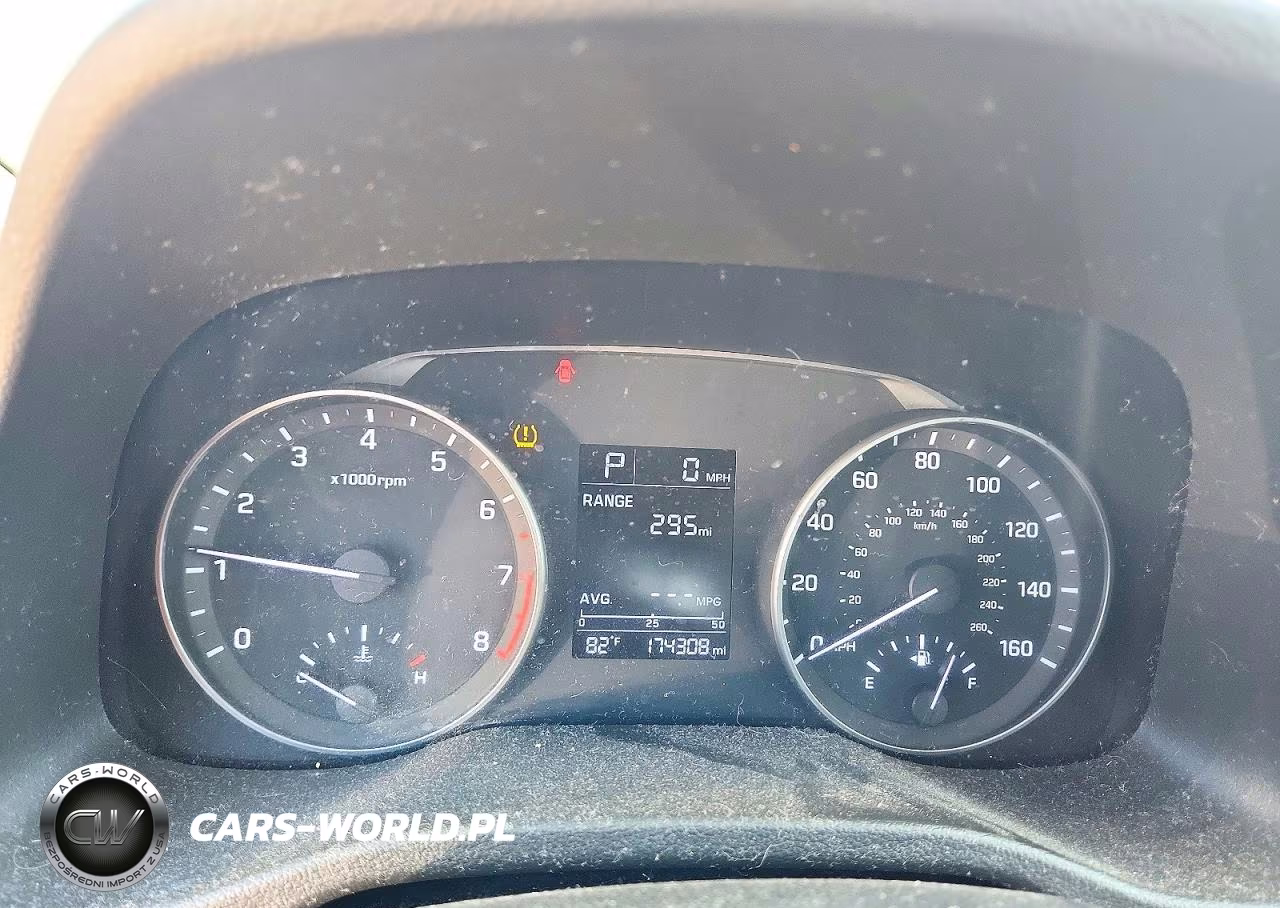 2017 Hyundai Elantra Se VIN:5NPD74LF4HH099814 - 9