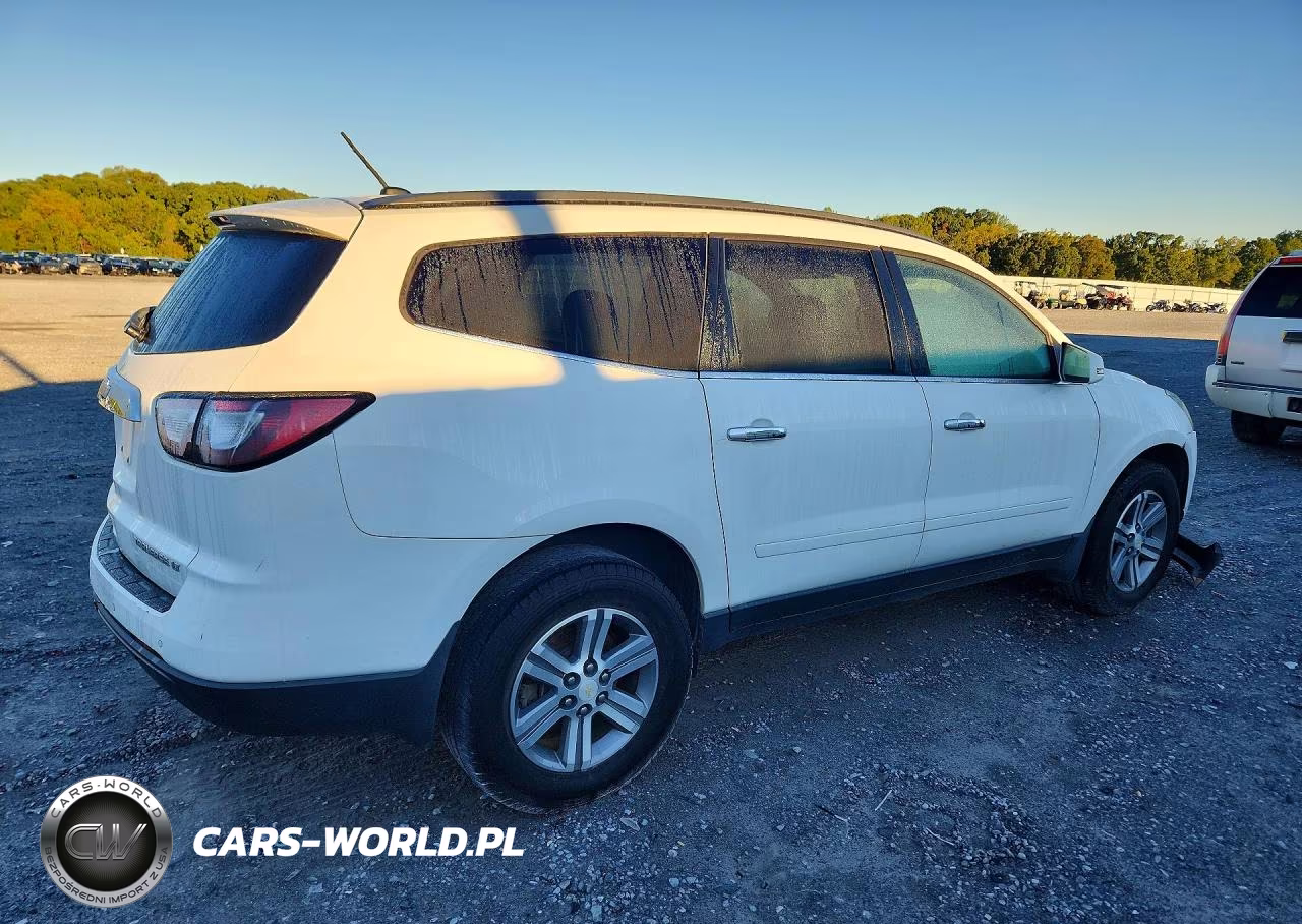 2015 Chevrolet Traverse Lt VIN:1GNKRHKD6FJ180057 - 3