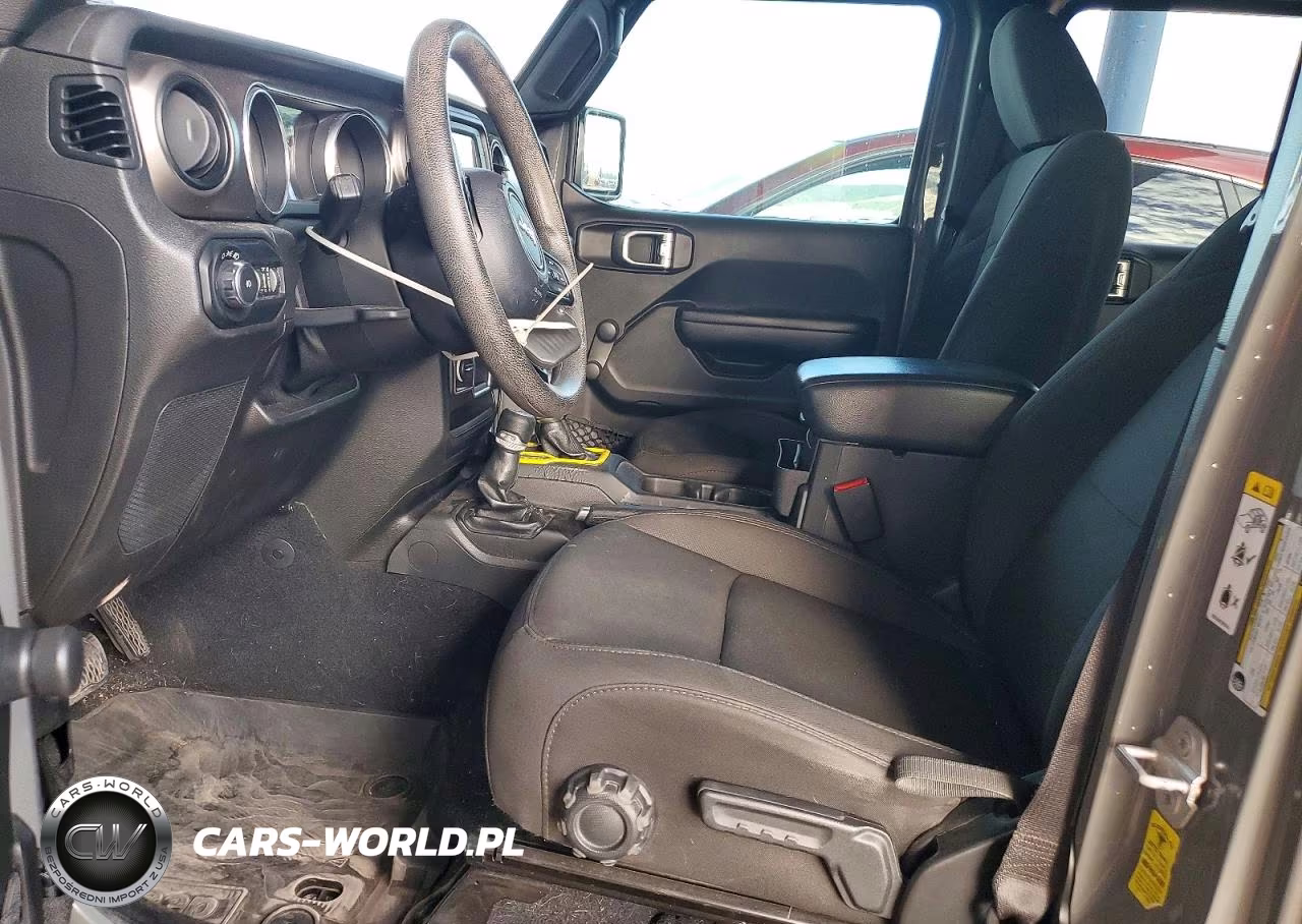 2018 Jeep Wrangler Unlimited Sport VIN:1C4HJXDN6JW199892 - 7
