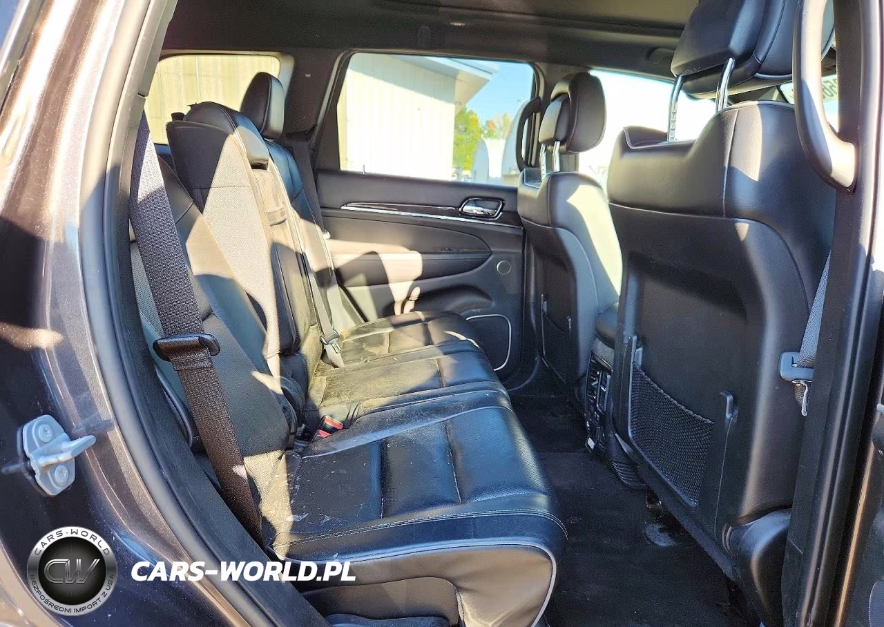 2019 Jeep Grand Cherokee Overland VIN:1C4RJFCT4KC541664 - 11