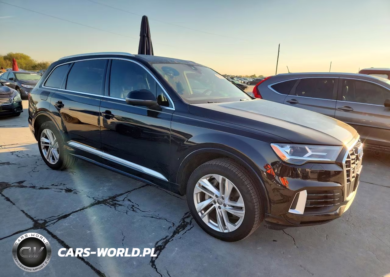 2020 Audi Q7 Premium Plus VIN:WA1LXAF70LD005709 - 4