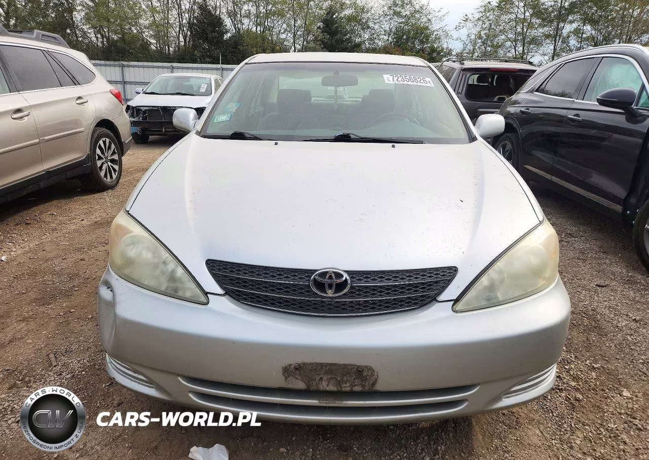 2002 Toyota Camry Le VIN:4T1BE32K32U609505 - 5