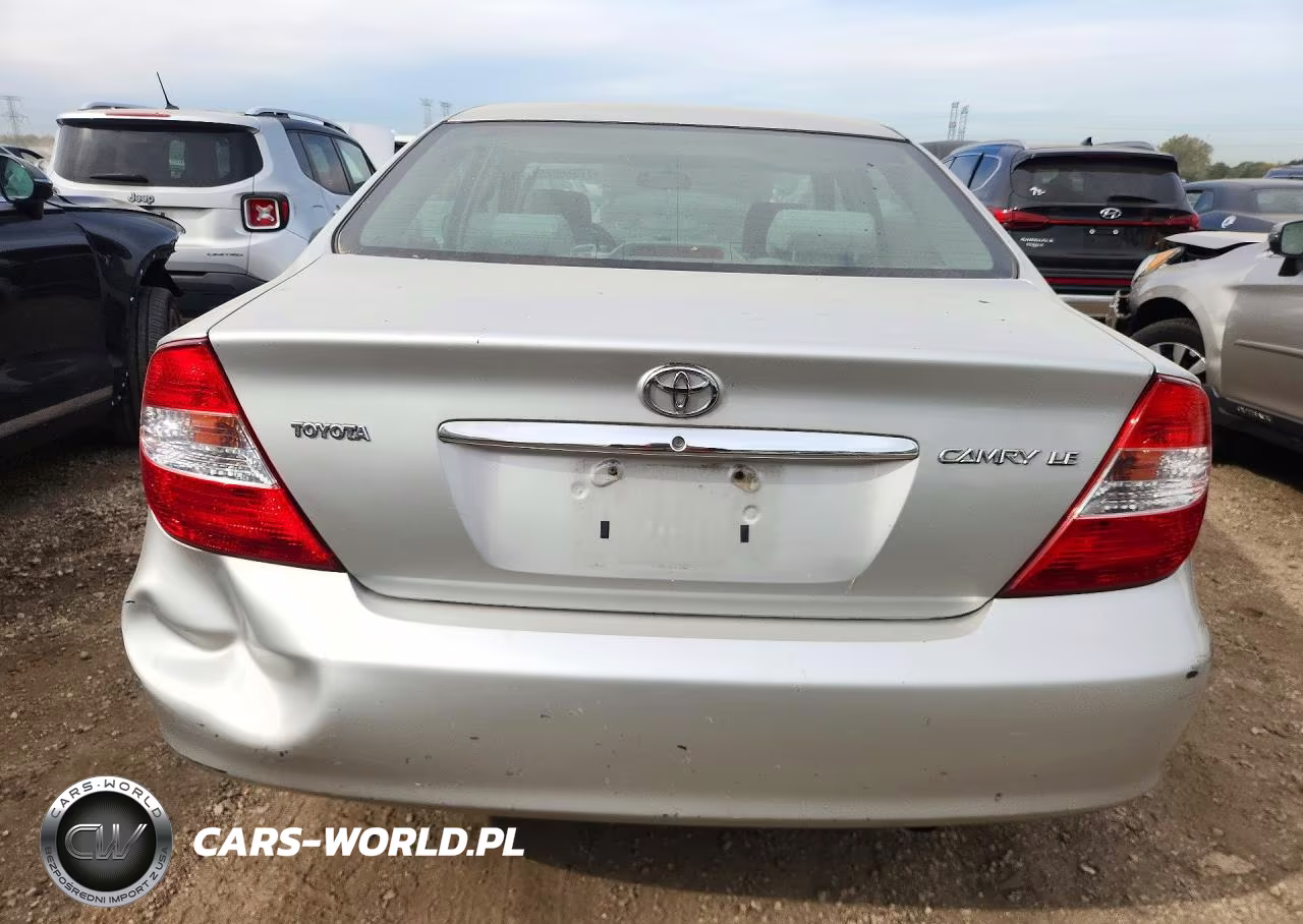 2002 Toyota Camry Le VIN:4T1BE32K32U609505 - 6