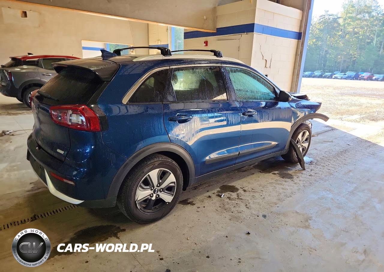 2019 Kia Niro Lx VIN:KNDCB3LC0K5328135 - 3