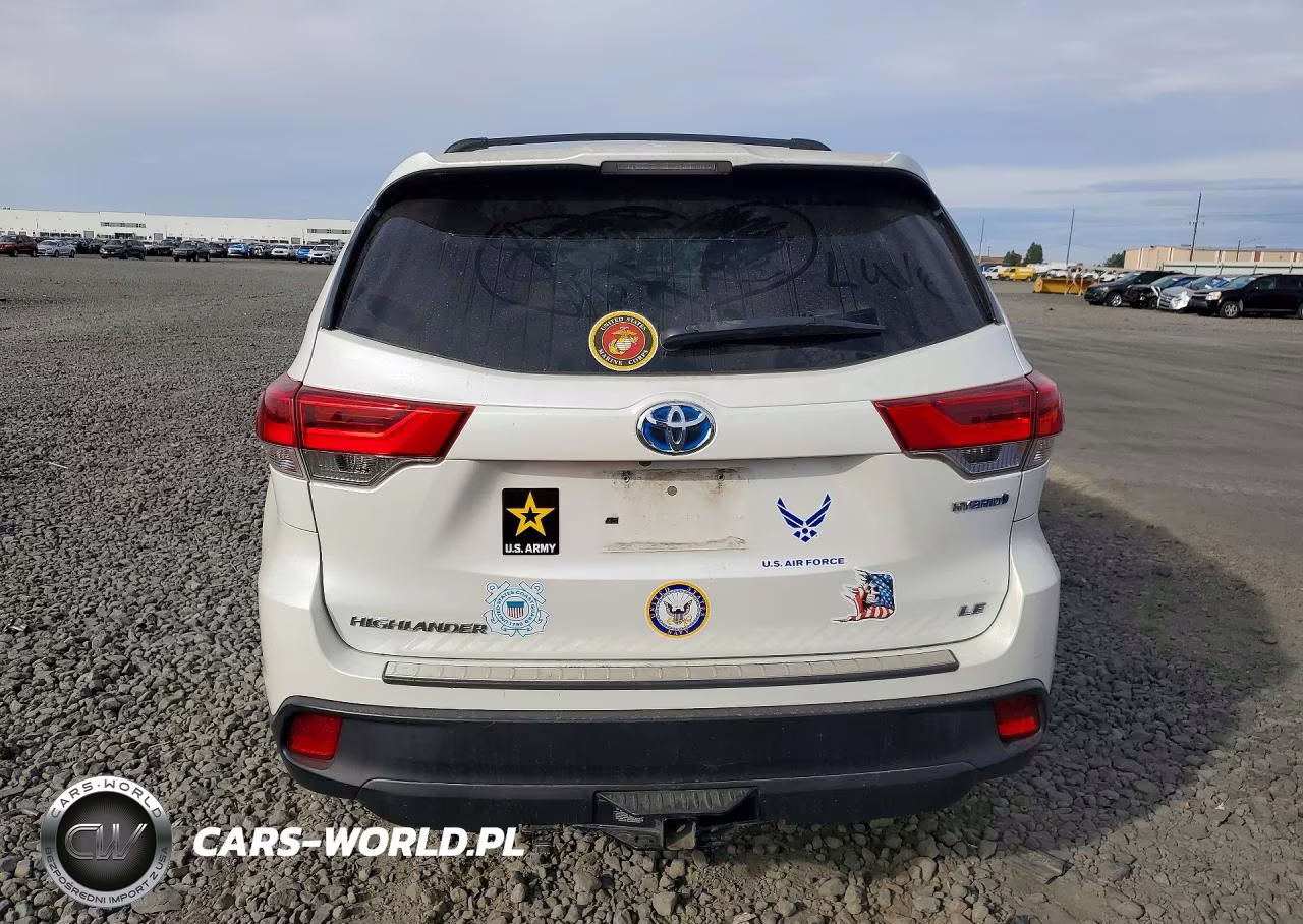 2018 Toyota Highlander Hybrid Le VIN:5TDBGRFH9JS037889 - 6