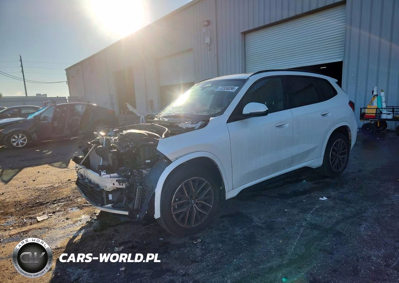 2025 BMW X1 xDrive28I VIN:WBX73EF0XS5226016 - 1