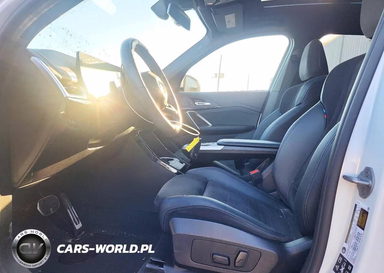 2025 BMW X1 xDrive28I VIN:WBX73EF0XS5226016 - 7