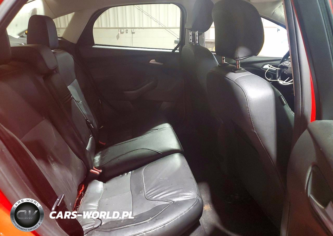 2015 Ford Focus Se VIN:1FADP3F25FL336425 - 10