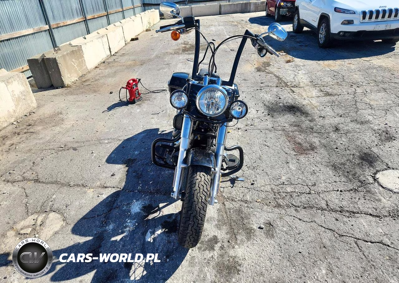 2017 Harley-Davidson Fls Softail Slim VIN:1HD1JRV11HB014818 - 2