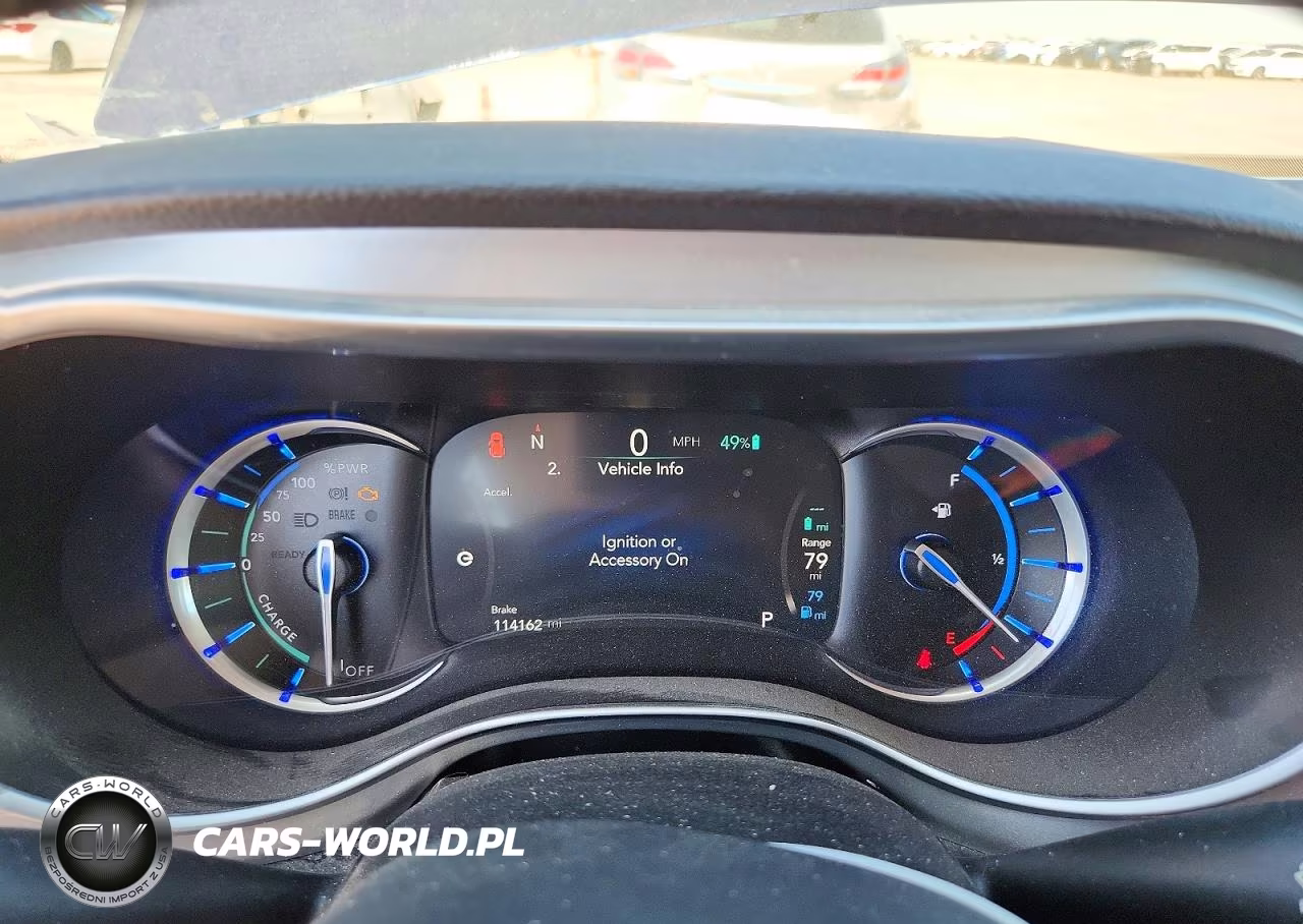 2017 Chrysler Pacifica Ehybrid Platinum VIN:2C4RC1N77HR782678 - 9