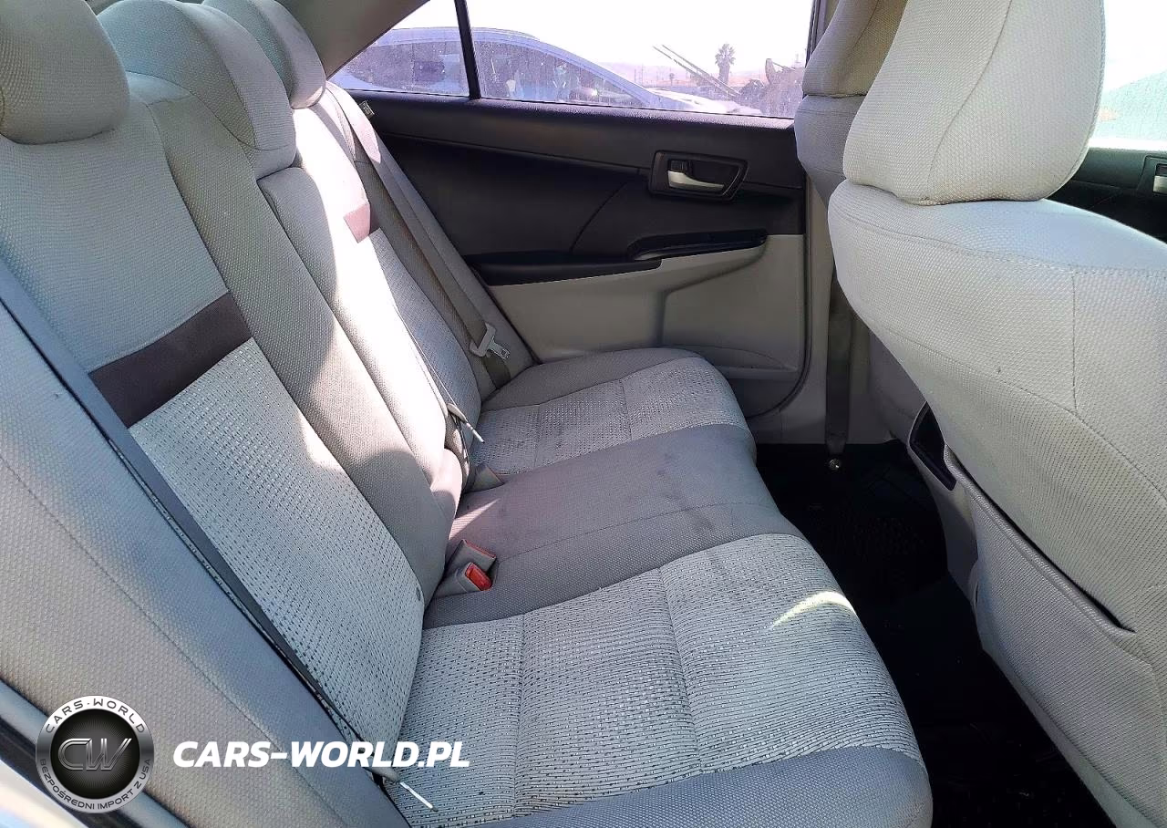 2012 Toyota Camry Le VIN:4T1BF1FKXCU033179 - 10