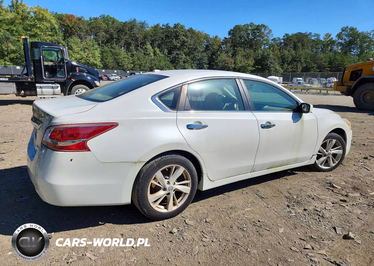 2013 Nissan Altima 2.5 VIN:1N4AL3AP4DN452024 - 3