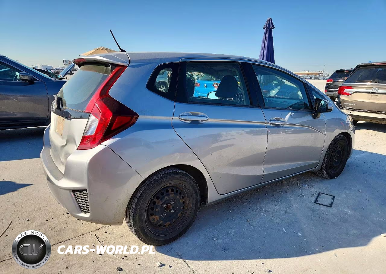 2017 Honda Fit Lx VIN:JHMGK5H52HS023929 - 3