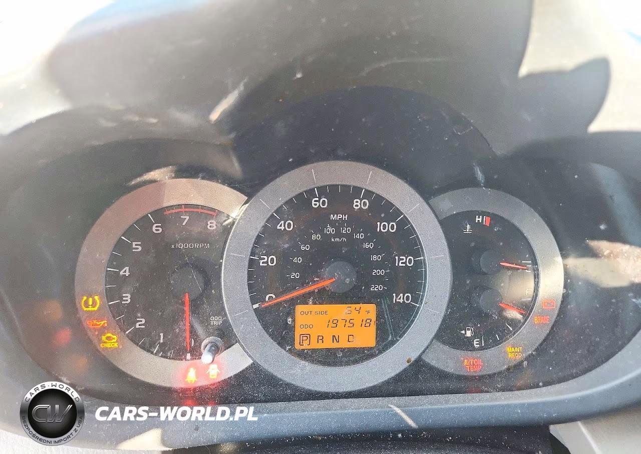 2007 Toyota Rav4 Limited VIN:JTMBD31V676036968 - 9