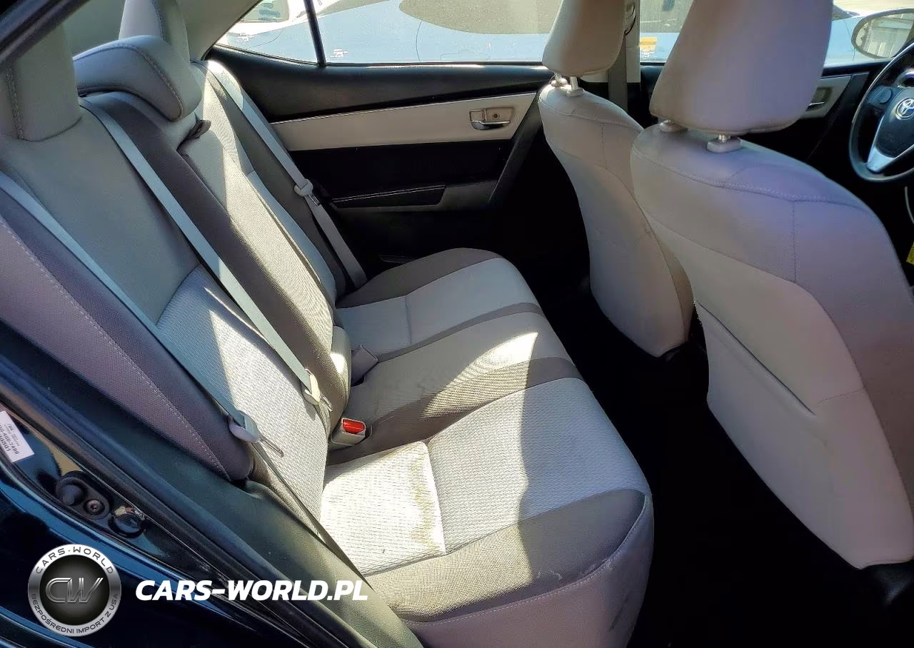 2019 Toyota Corolla Le VIN:5YFBURHE2KP947504 - 10