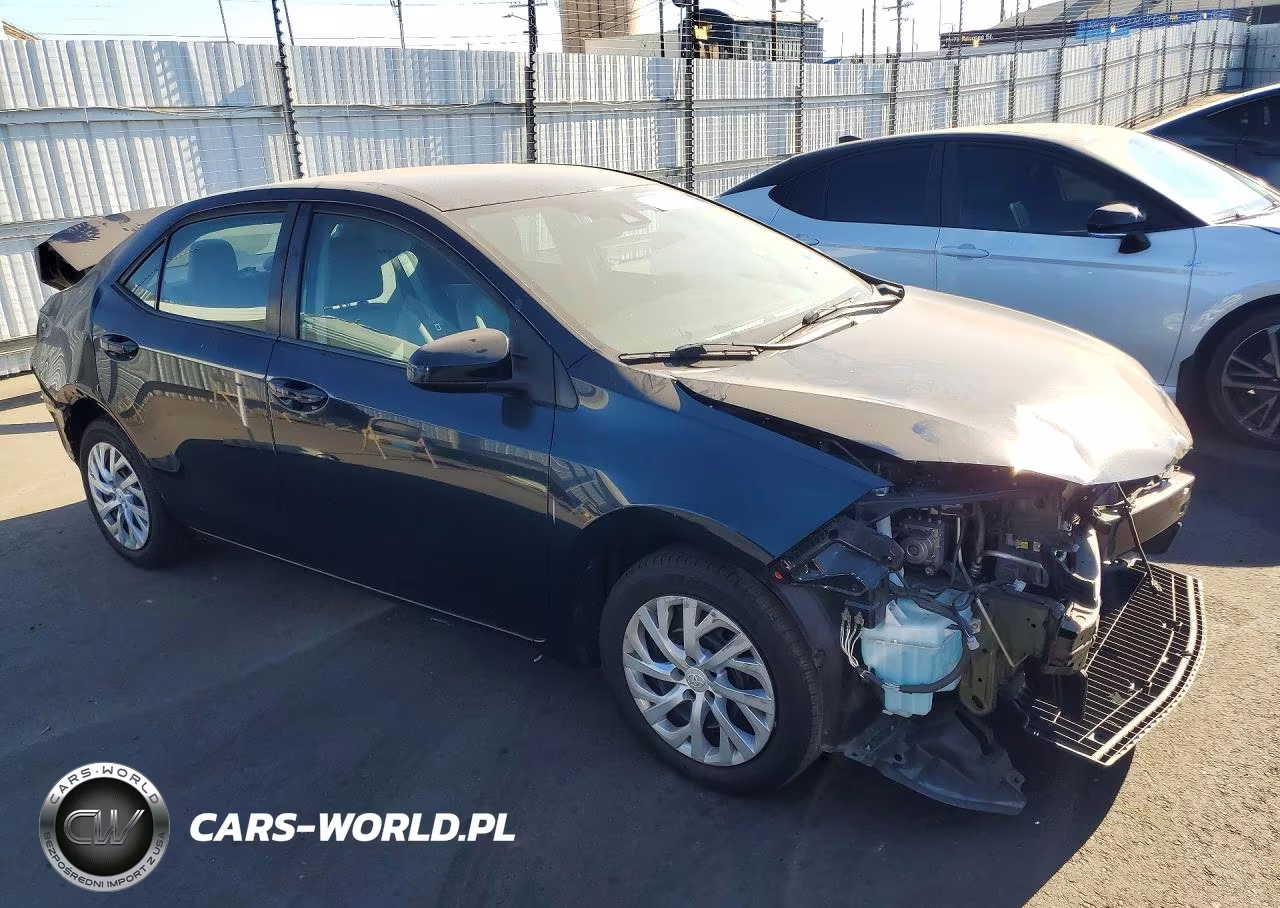 2019 Toyota Corolla Le VIN:5YFBURHE2KP947504 - 4