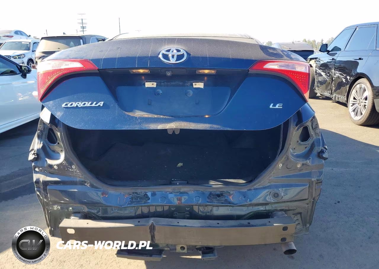 2019 Toyota Corolla Le VIN:5YFBURHE2KP947504 - 6