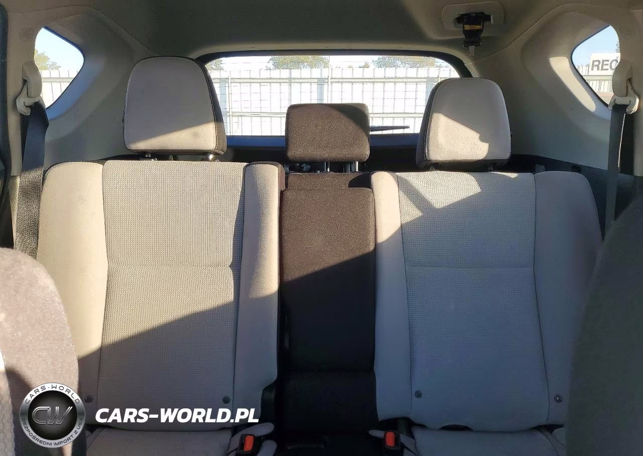 2016 Toyota Rav4 Xle VIN:2T3WFREV4GW237193 - 10
