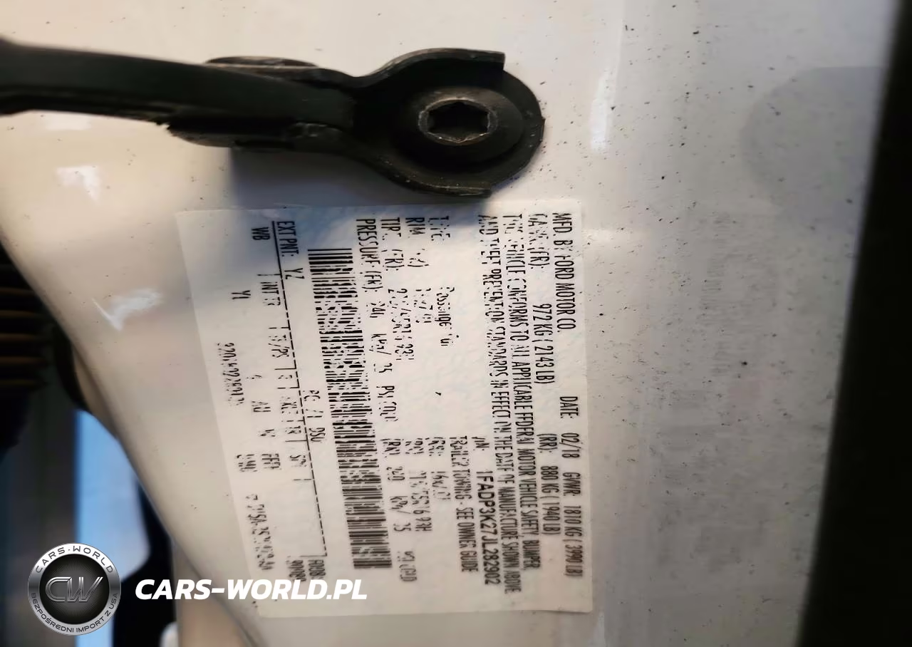 2018 Ford Focus Se VIN:1FADP3K27JL282902 - 12