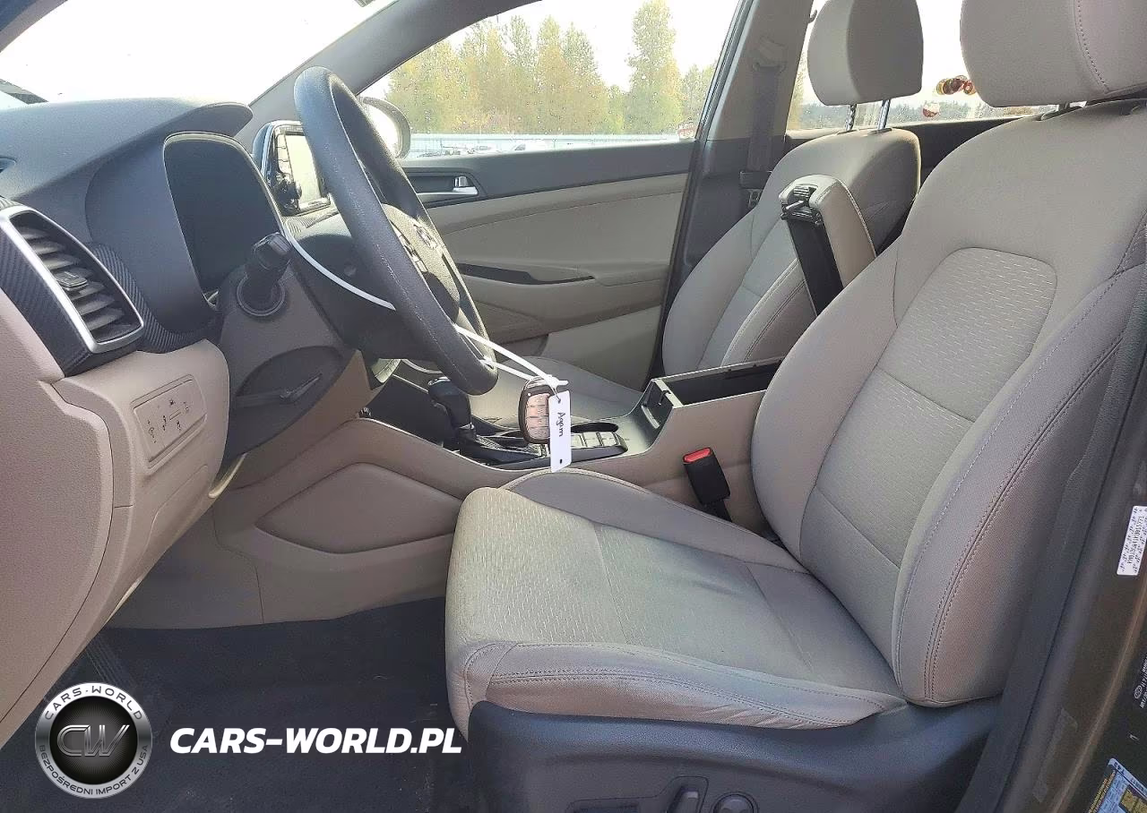 2019 Hyundai Tucson Value VIN:KM8J3CA41KU055773 - 7