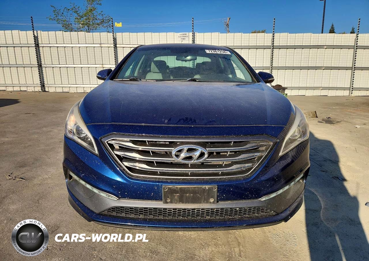 2015 Hyundai Sonata Sport VIN:5NPE34AF5FH220897 - 5