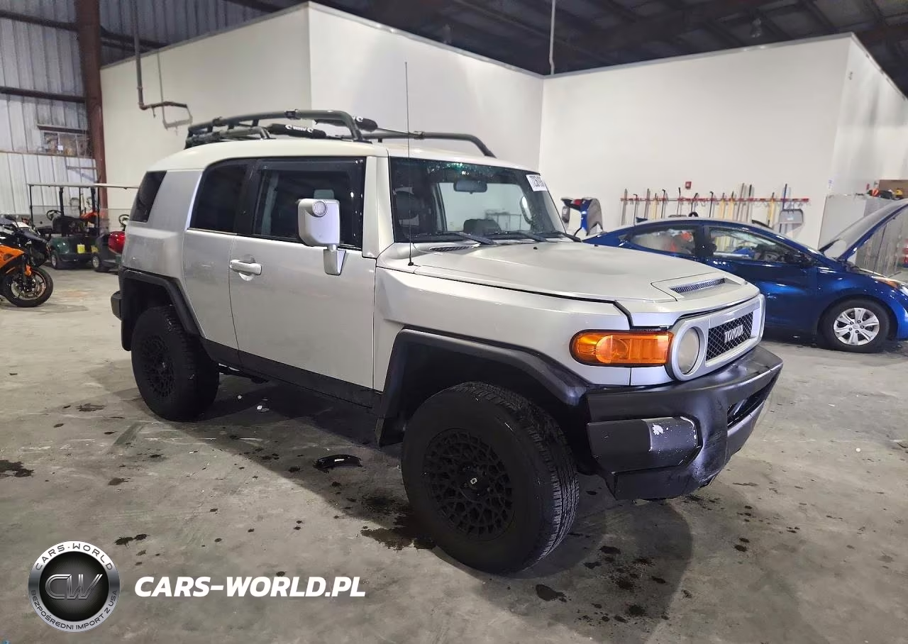 2007 Toyota Fj Cruiser Base VIN:JTEBU11F470021719 - 4