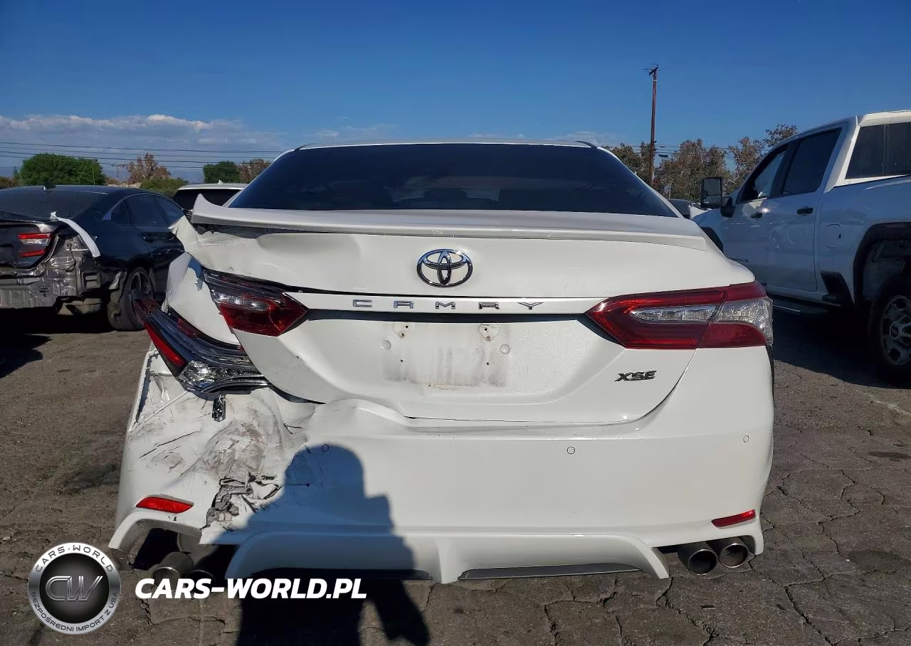 2018 Toyota Camry Xse VIN:4T1B61HK4JU030238 - 6