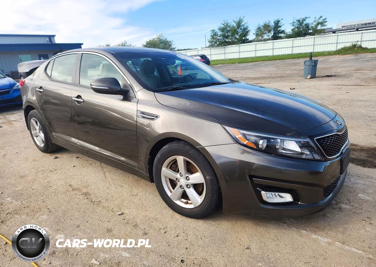2014 Kia Optima Lx VIN:5XXGM4A79EG334684 - 4