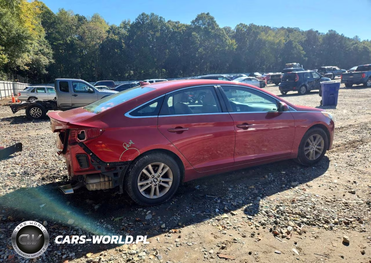 2015 Hyundai Sonata Se VIN:5NPE24AF3FH125094 - 3