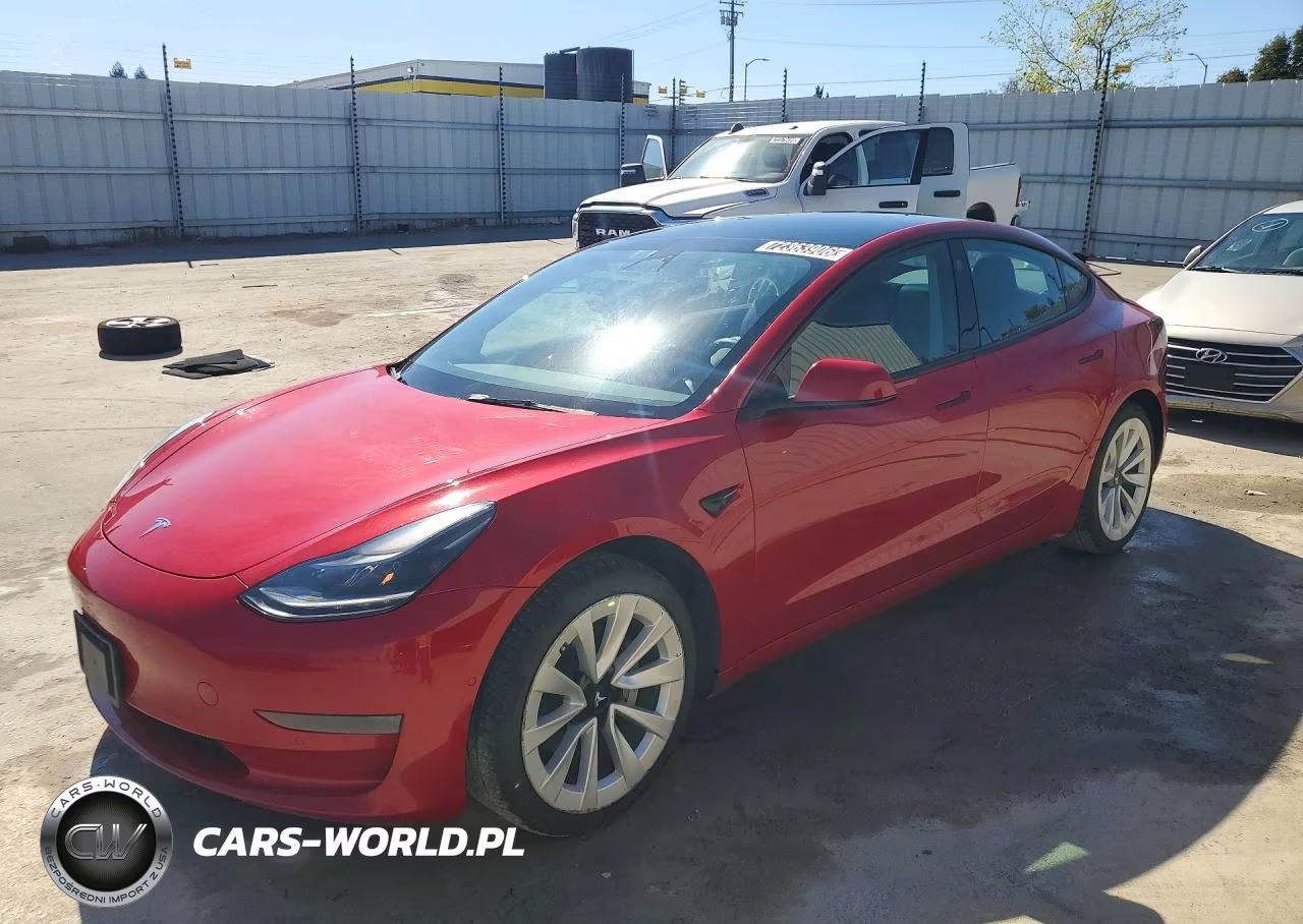 2022 Tesla Model 3 VIN:5YJ3E1EAXNF303978 - 1