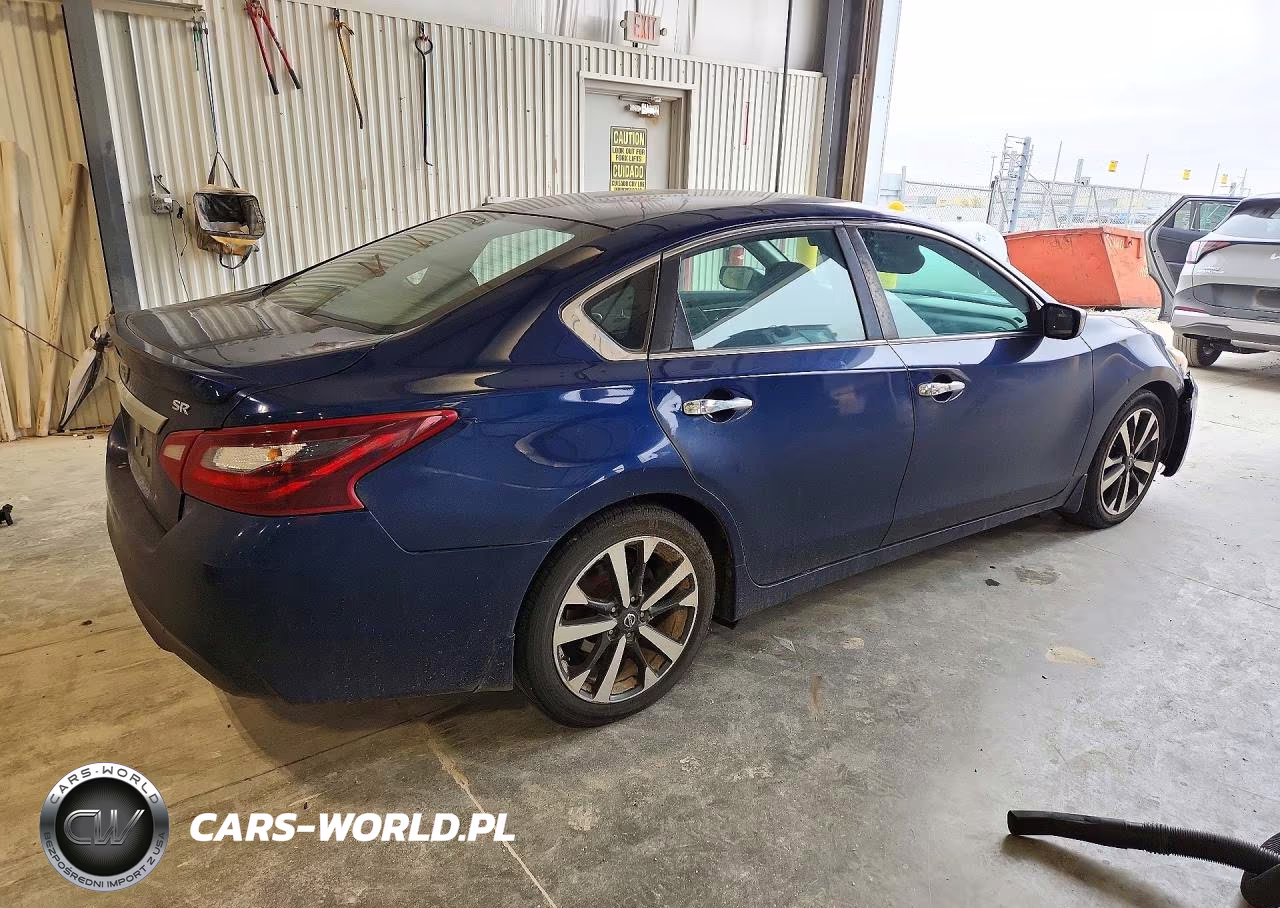 2017 Nissan Altima 2.5 Sr VIN:1N4AL3AP3HC157109 - 3