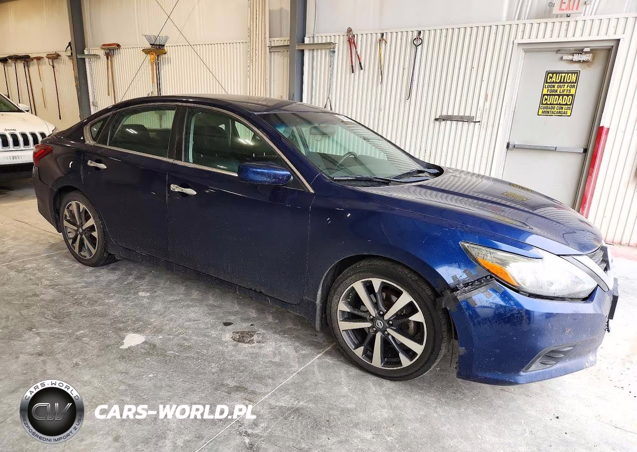 2017 Nissan Altima 2.5 Sr VIN:1N4AL3AP3HC157109 - 4
