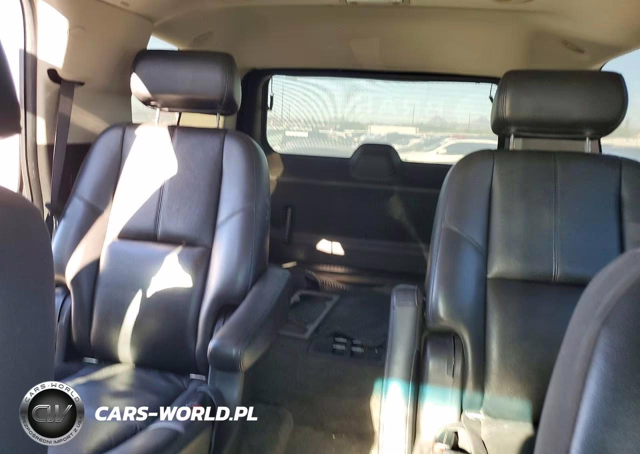 2008 Chevrolet Tahoe K1500 VIN:1GNFK13088R114445 - 10