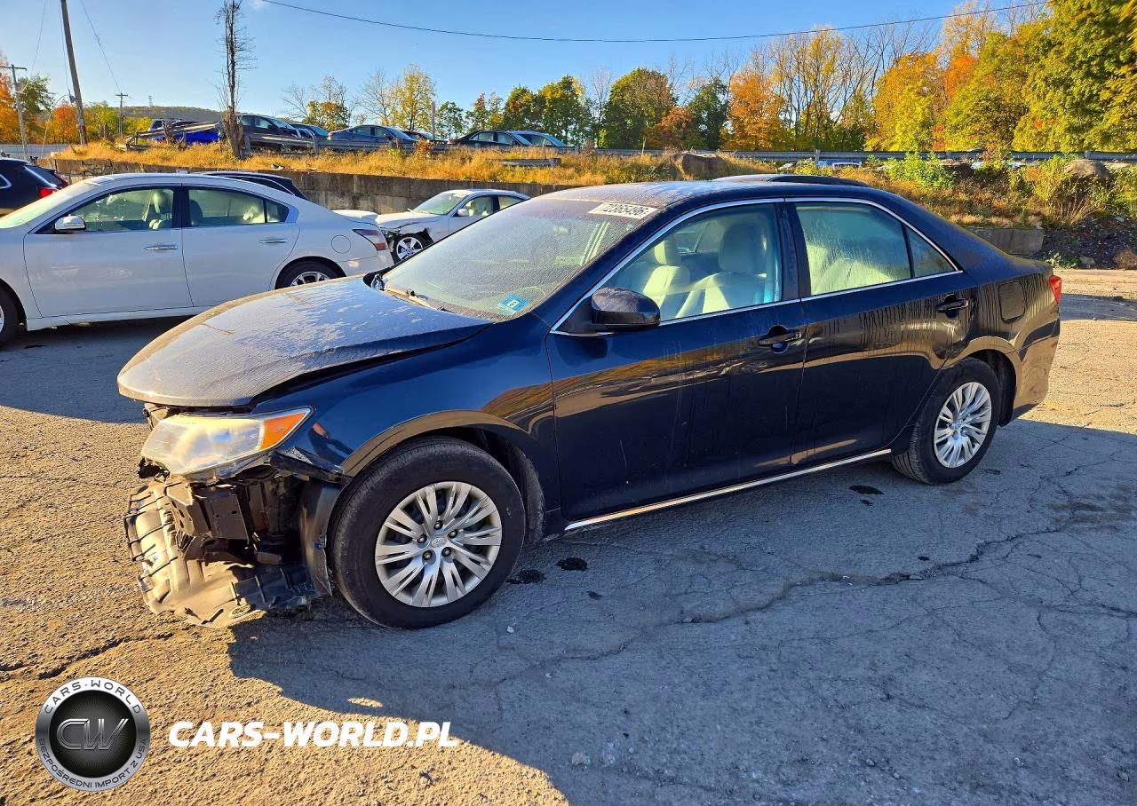 2014 Toyota Camry Le VIN:4T1BF1FK5EU423416 - 1