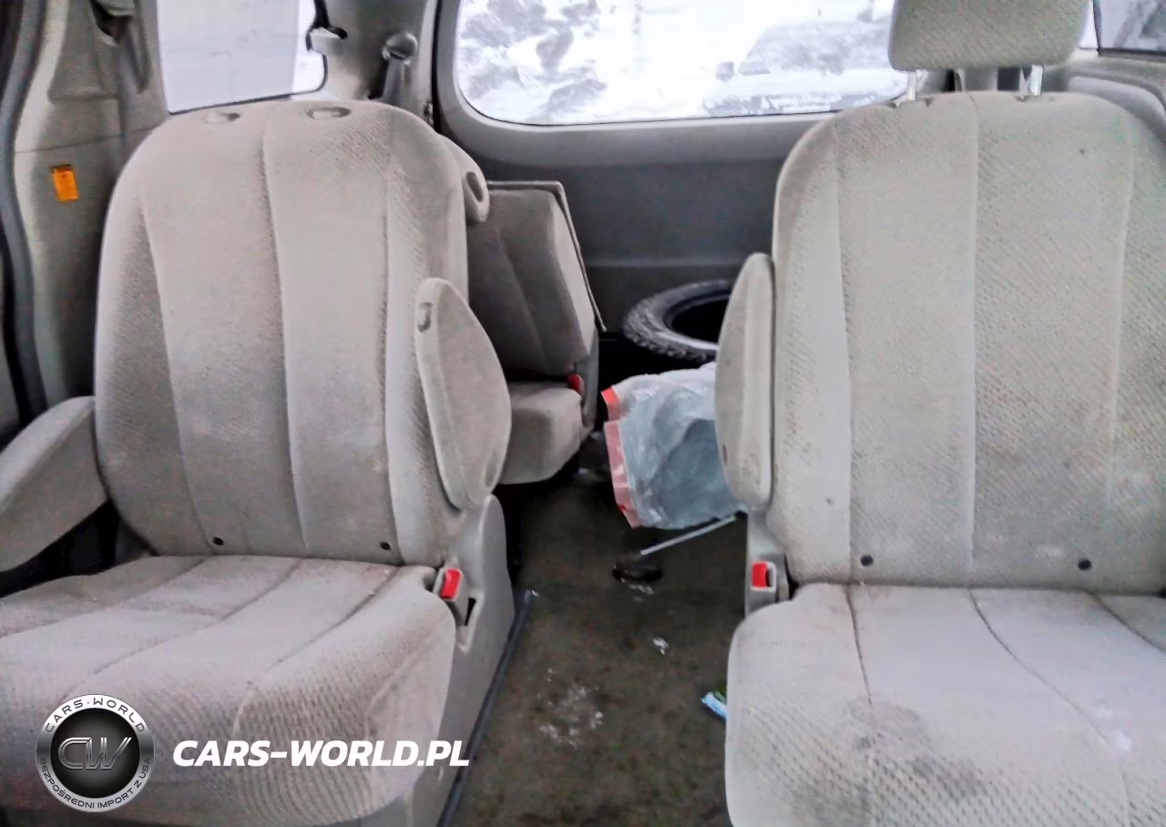 2011 Toyota Sienna Le VIN:5TDJK3DC5BS019308 - 10