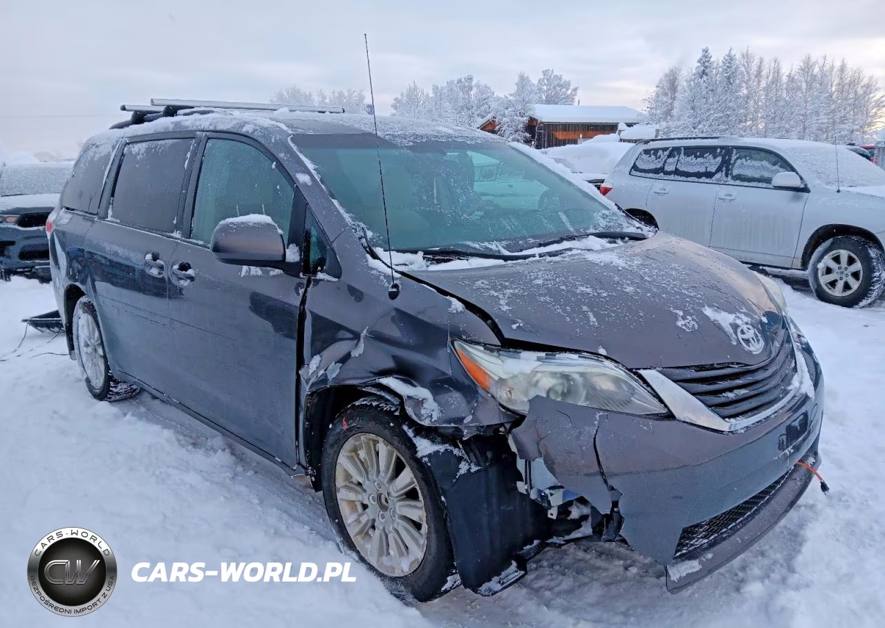 2011 Toyota Sienna Le VIN:5TDJK3DC5BS019308 - 4
