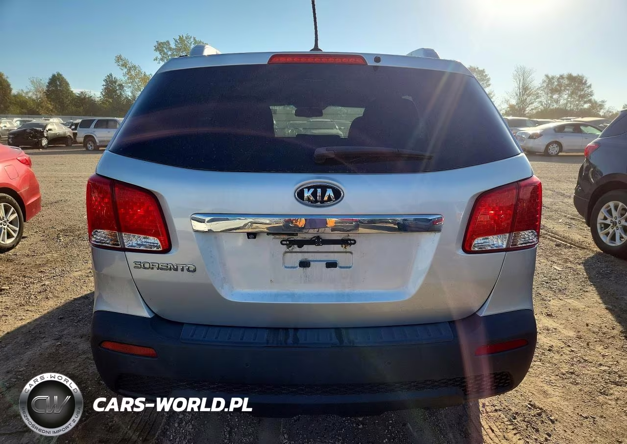 2013 Kia Sorento Lx VIN:5XYKT4A61DG405861 - 6