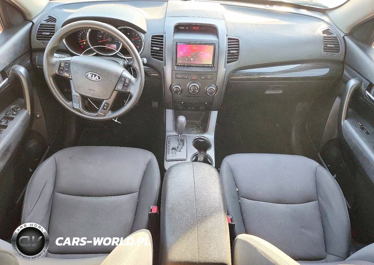 2013 Kia Sorento Lx VIN:5XYKT4A61DG405861 - 8
