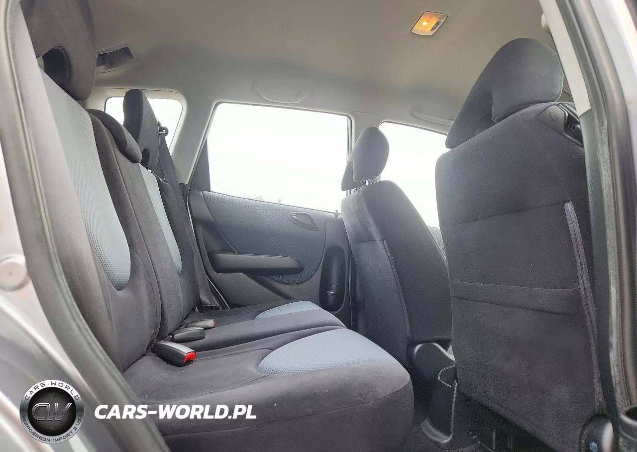 2007 Honda Fit S VIN:JHMGD38617S012698 - 10