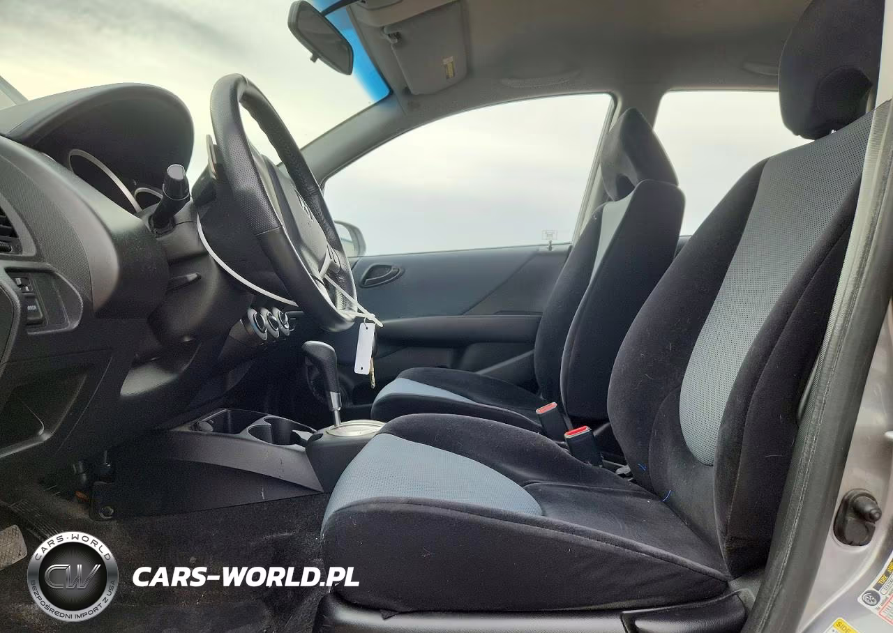 2007 Honda Fit S VIN:JHMGD38617S012698 - 7
