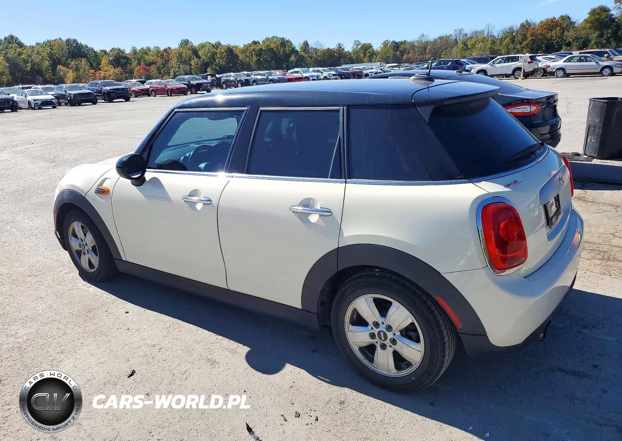 2015 Mini Cooper VIN:WMWXS5C57FT832615 - 2