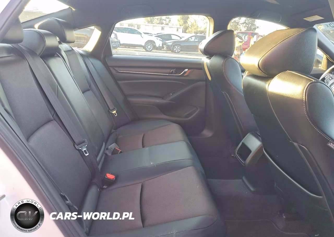 2022 Honda Accord Hybrid Sport VIN:1HGCV3F26NA043852 - 10