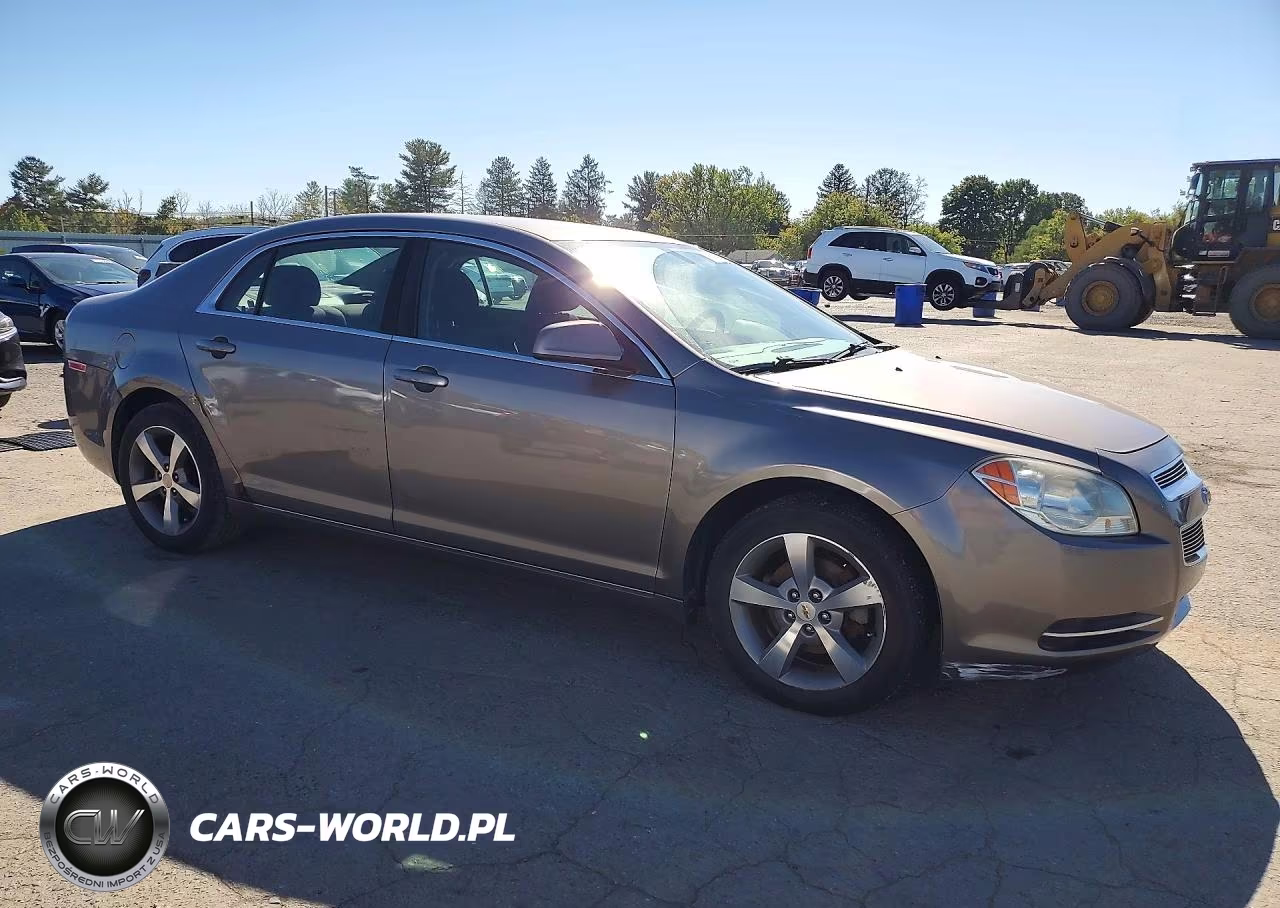 2011 Chevrolet Malibu 1Lt VIN:1G1ZC5E1XBF362441 - 4