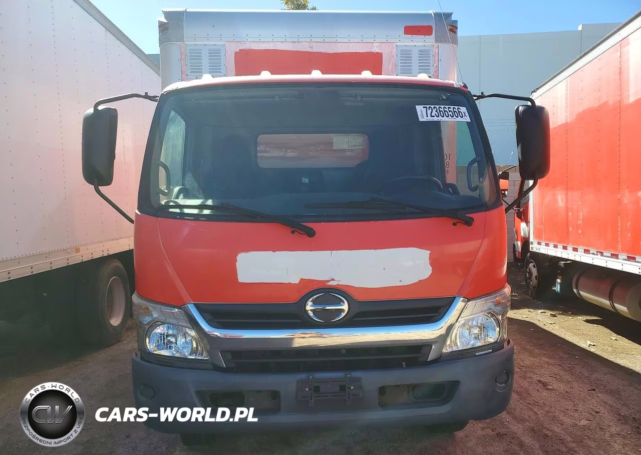 2018 Hino 195 Box Truck VIN:JHHSDM2H1JK006335 - 5