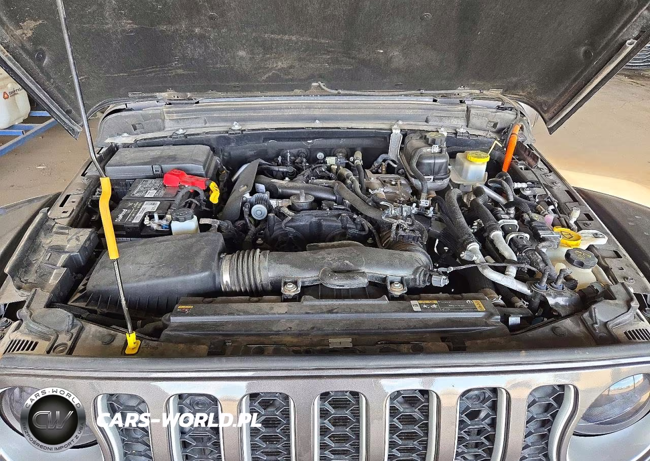 2021 Jeep Wrangler Unlimited Sahara 4Xe VIN:1C4JJXP65MW749934 - 11