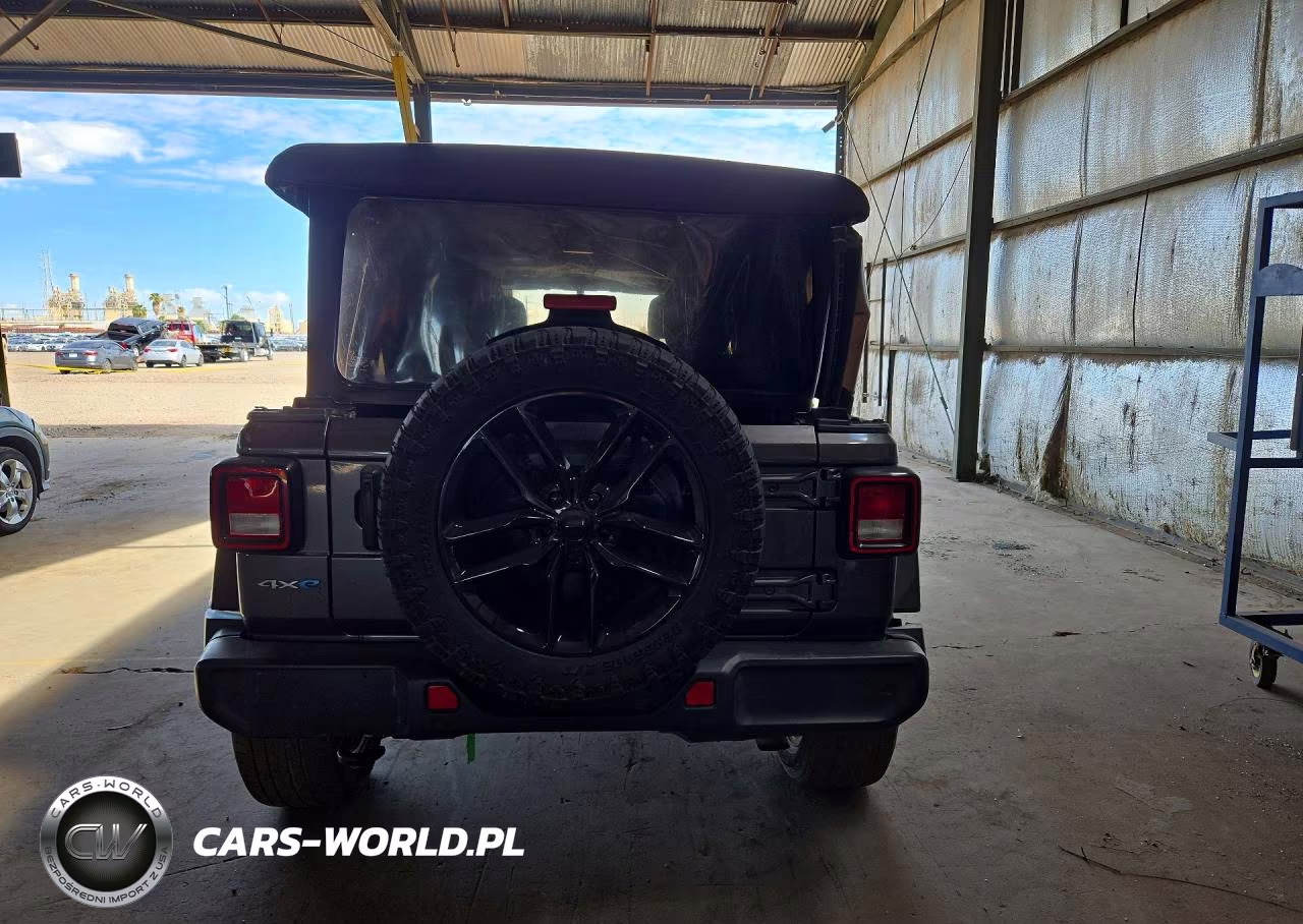 2021 Jeep Wrangler Unlimited Sahara 4Xe VIN:1C4JJXP65MW749934 - 6