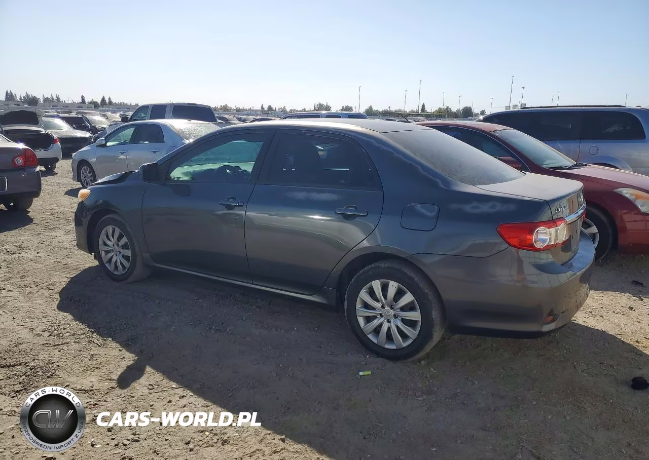 2012 Toyota Corolla Le VIN:2T1BU4EE7CC812172 - 2