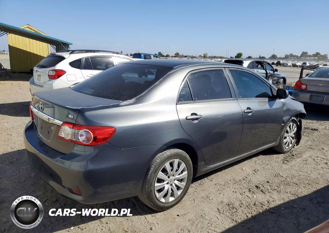 2012 Toyota Corolla Le VIN:2T1BU4EE7CC812172 - 3
