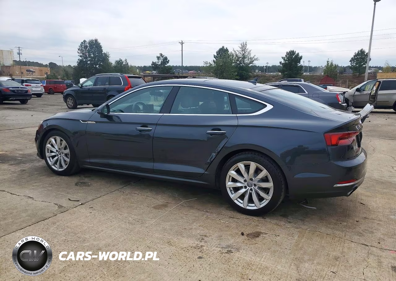 2018 Audi A5 Premium VIN:WAUANCF57JA018563 - 2